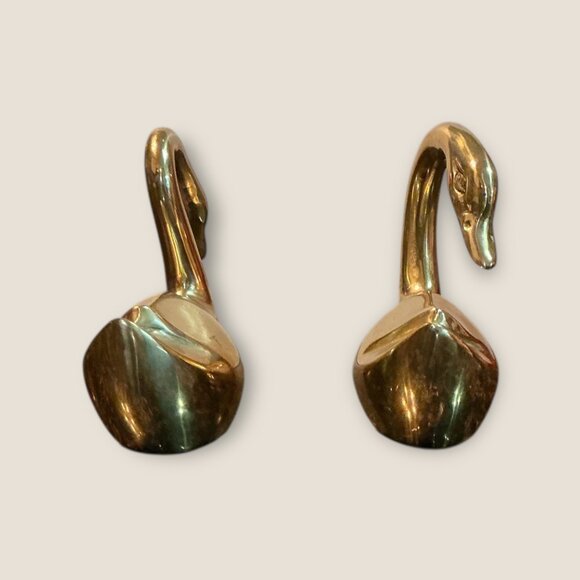 Vintage Brass Swan Figurines Set Of 2 Paperweights Or Shelf Decor Elegant Home A - Picture 4 of 6